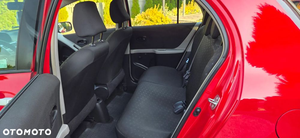 Toyota Yaris 1.3 Luna A/C - 10