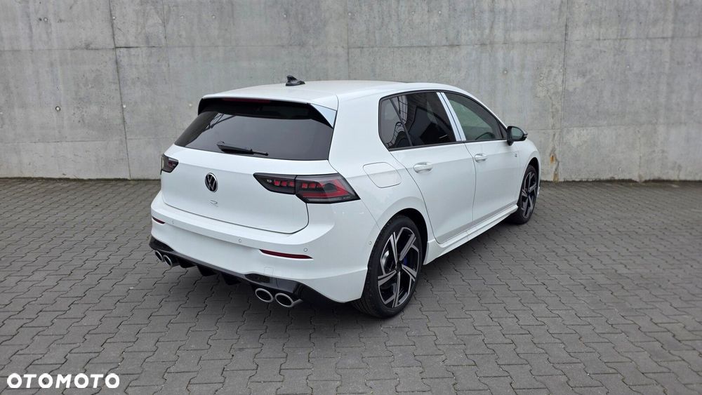 Volkswagen Golf - 3