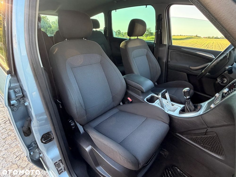 Ford S-Max 2.0 Ambiente - 10