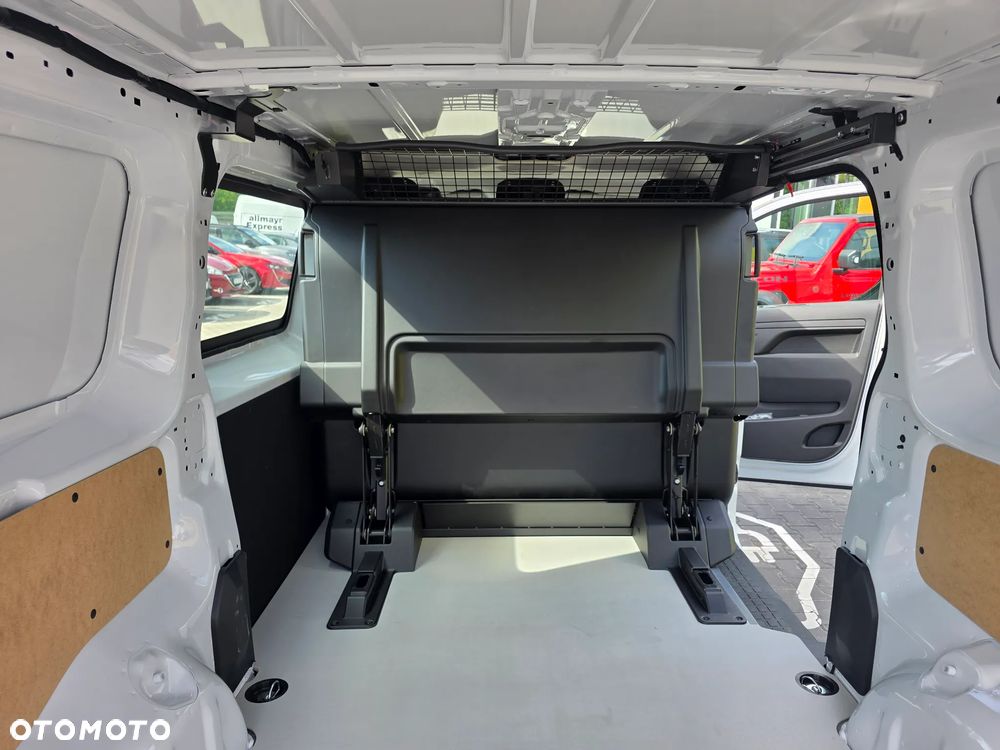Opel Vivaro - 12