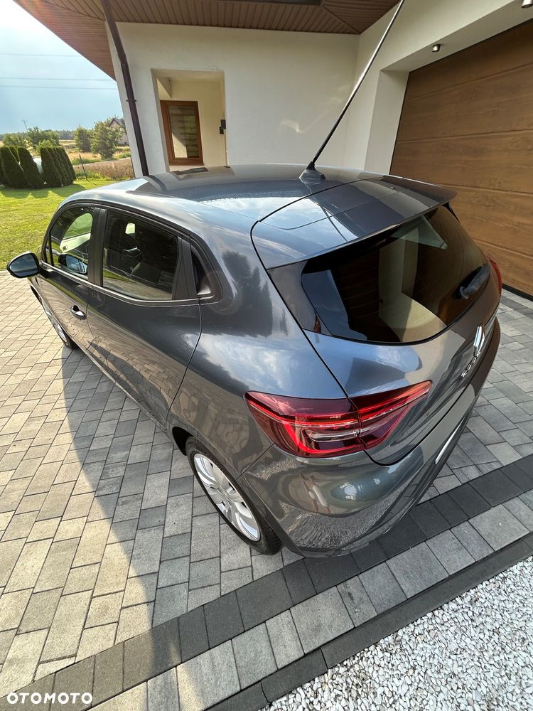 Renault Clio - 14