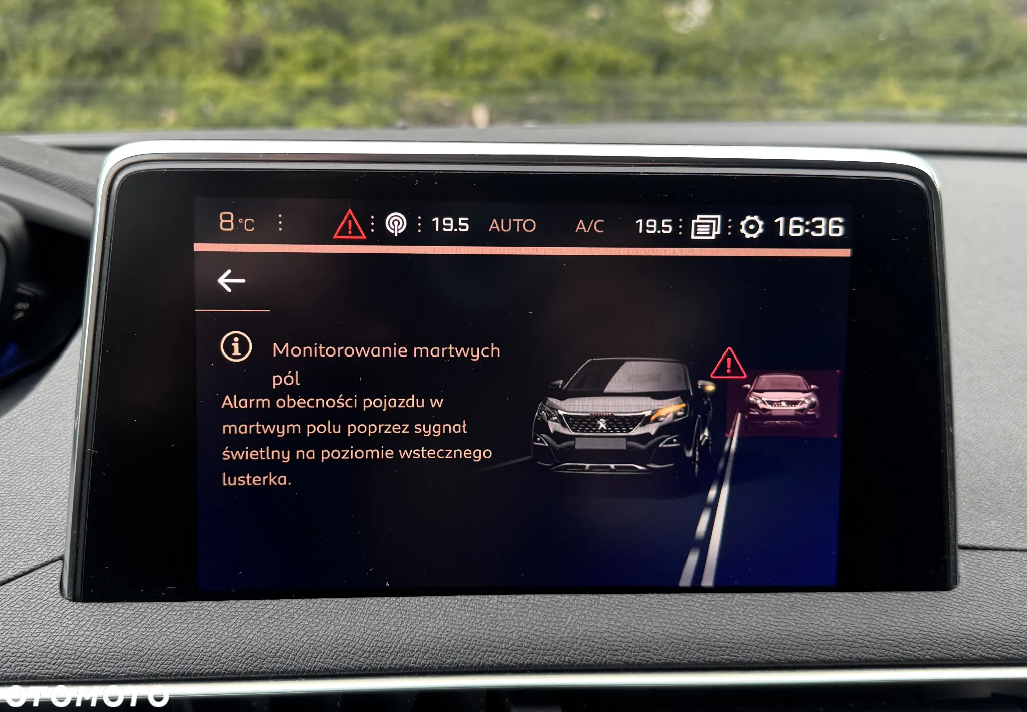 Peugeot 3008 1.6 BlueHDi Allure S&S - 22
