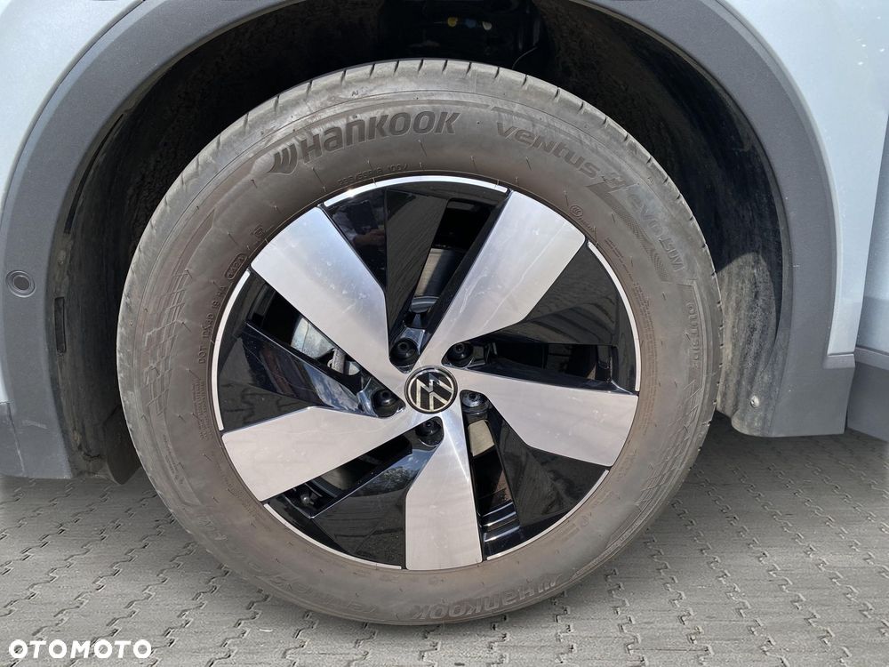 Volkswagen Tiguan - 25