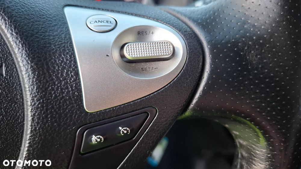 Nissan Juke 1.6 Start/Stop Tekna - 19