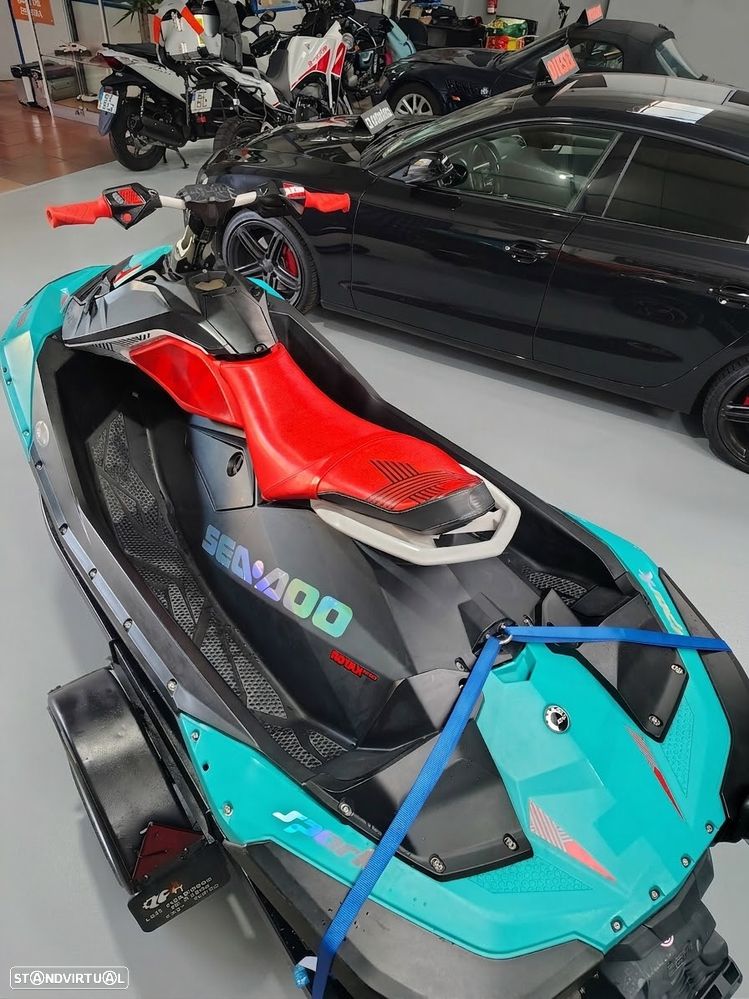 Sea-Doo Spark Trixx - 4