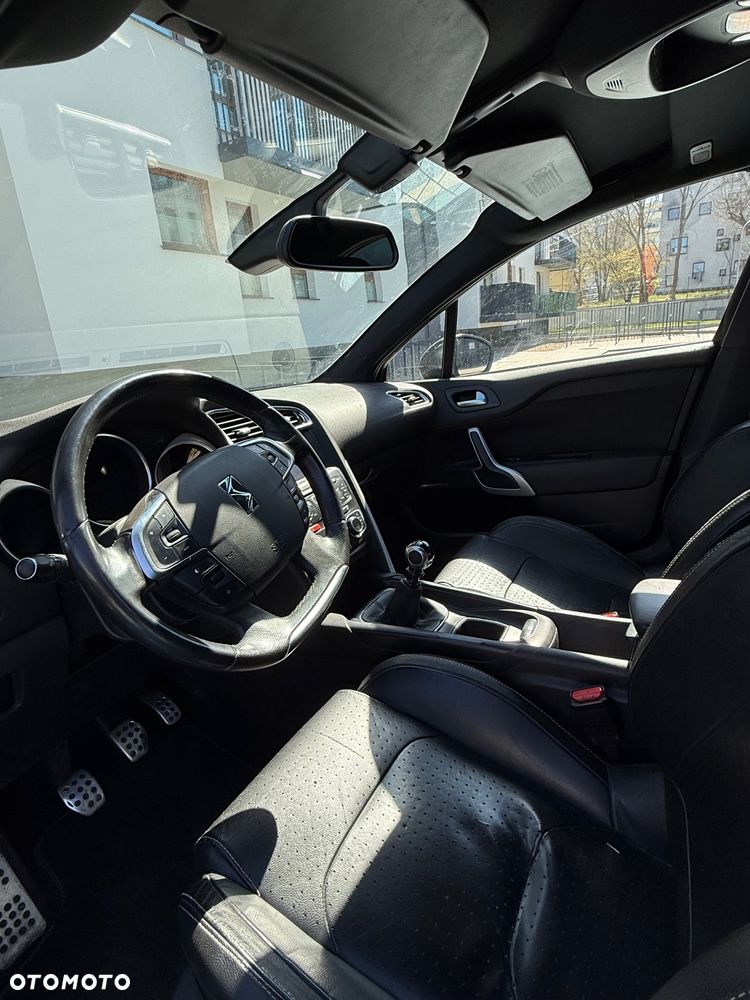 Citroën DS4 2.0 HDi SportChic - 8