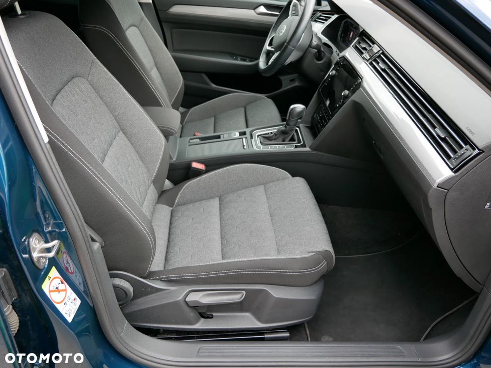 Volkswagen Passat 2.0 TDI EVO Business DSG - 15