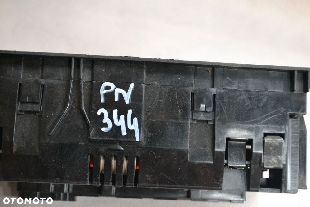 PN344 8E0820043AA AUDI A3 PANEL KLIMATYZACJI - 2