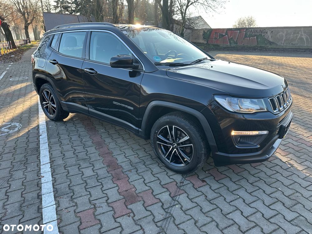Jeep Compass - 4