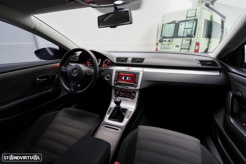VW Passat CC 2.0 TDi BlueMotion - 2
