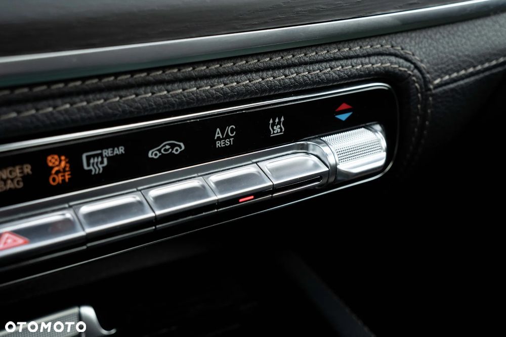 Mercedes-Benz GLE 350 de 4-Matic Premium - 29