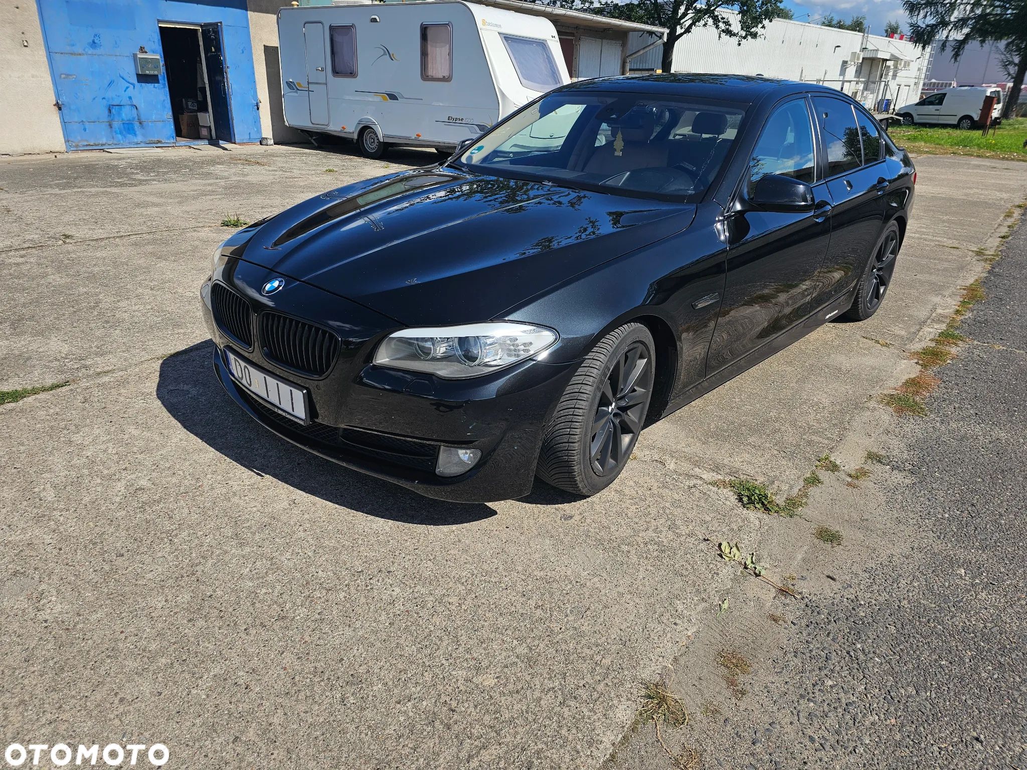 BMW Seria 5 523i - 1