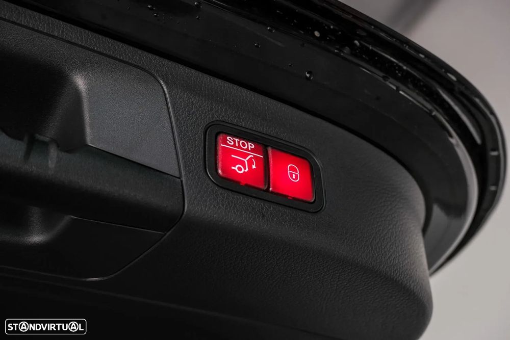 Mercedes-Benz GLA 200 d AMG Line - 34