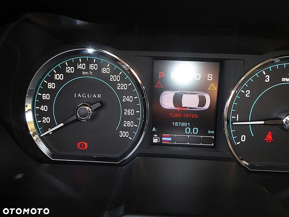 Jaguar XF 3.0 V6 Kompressor AWD - 13