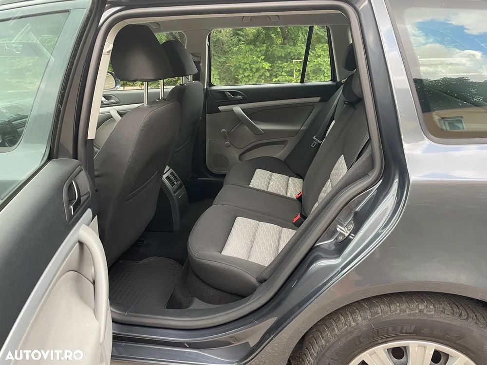 Skoda Octavia 1.2 TSI Ambiente - 7