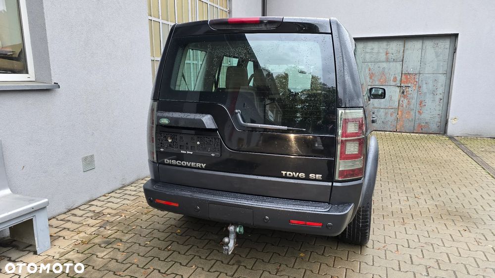 Land Rover Discovery TD V6 SE - 24