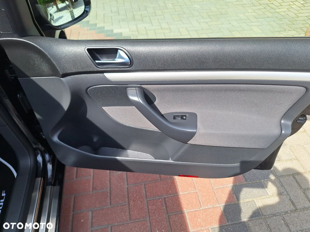 Volkswagen Golf 1.4 United - 32