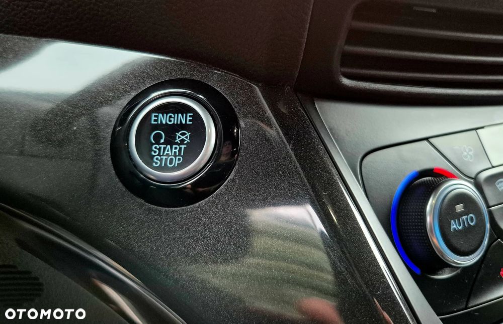 Ford Kuga 2.0 TDCi 4x4 ST-Line - 33