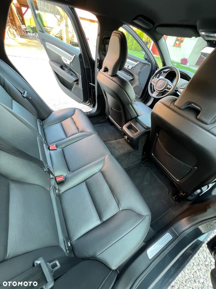 Volvo V90 D3 Geartronic Momentum Pro - 13