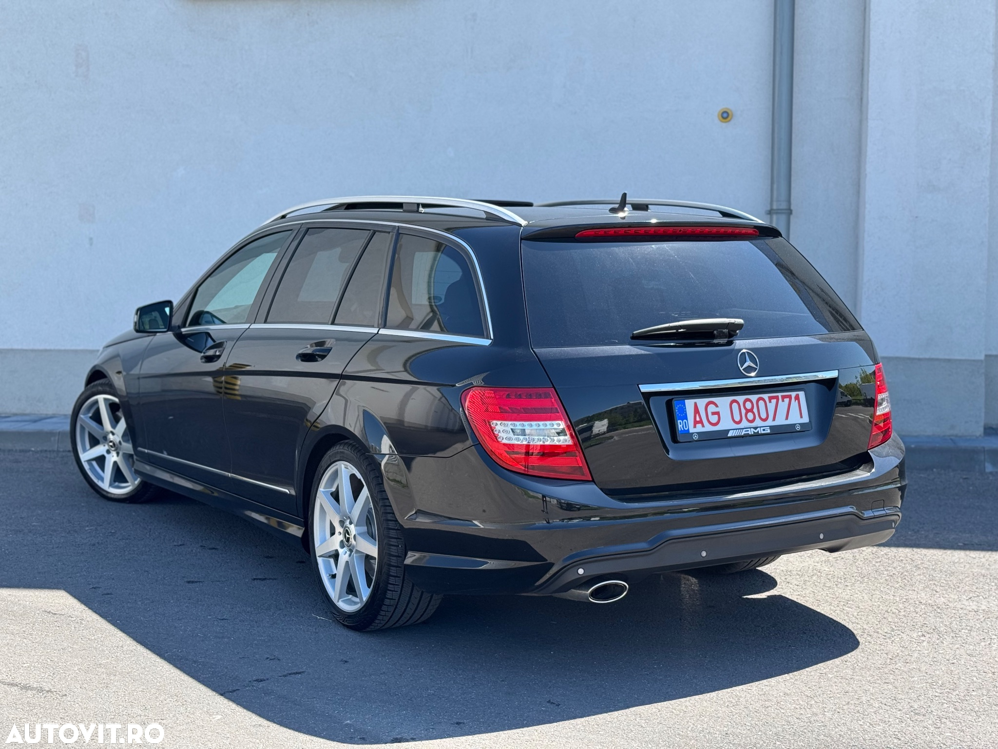 Mercedes-Benz C 220 (BlueTEC) d T 7G-TRONIC AMG Line - 12