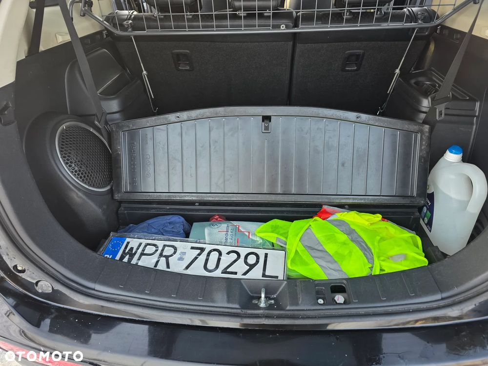 Mitsubishi Outlander 2.2 DID Instyle Navi - 26