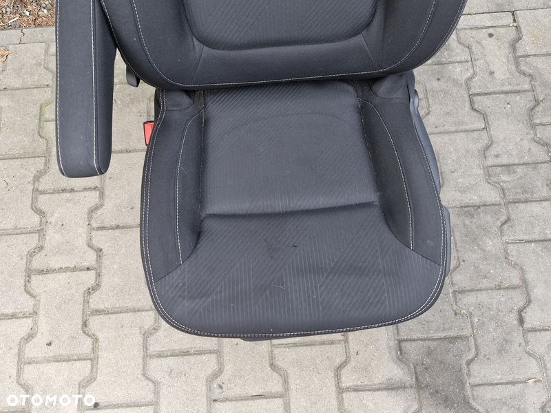 RENAULT TRAFIC III 3 VIVARO B FOTEL LEWY PRZÓD PRZEDNI KIEROWCY EU EUROPA - 4
