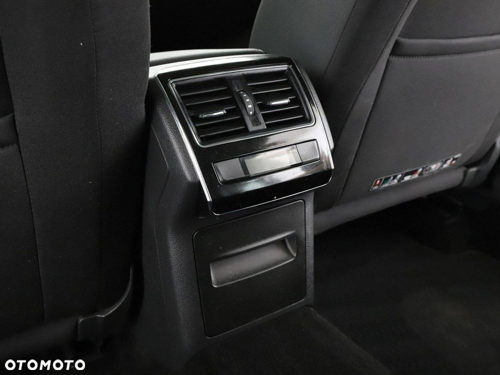 Skoda Superb 1.4 TSI Plug-In Hybrid Ambition DSG - 40
