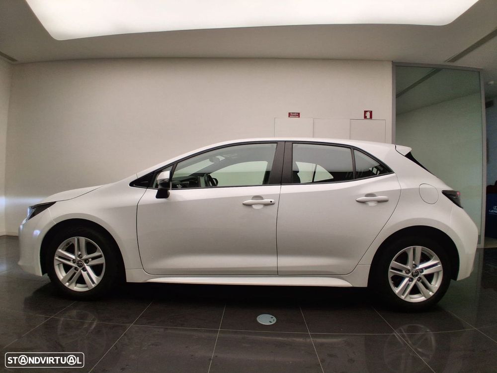 Toyota Corolla - 4