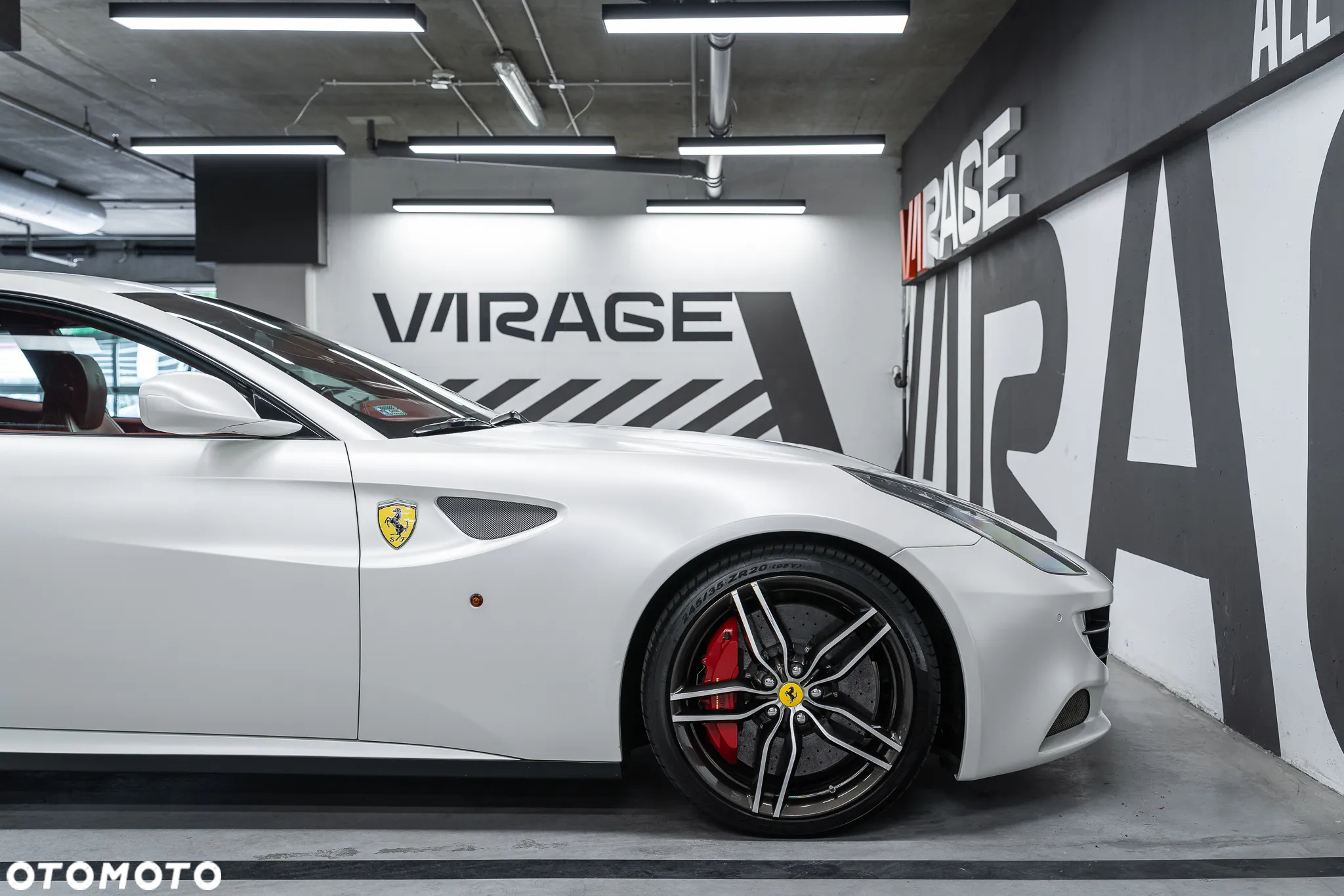 Ferrari FF Standard - 9