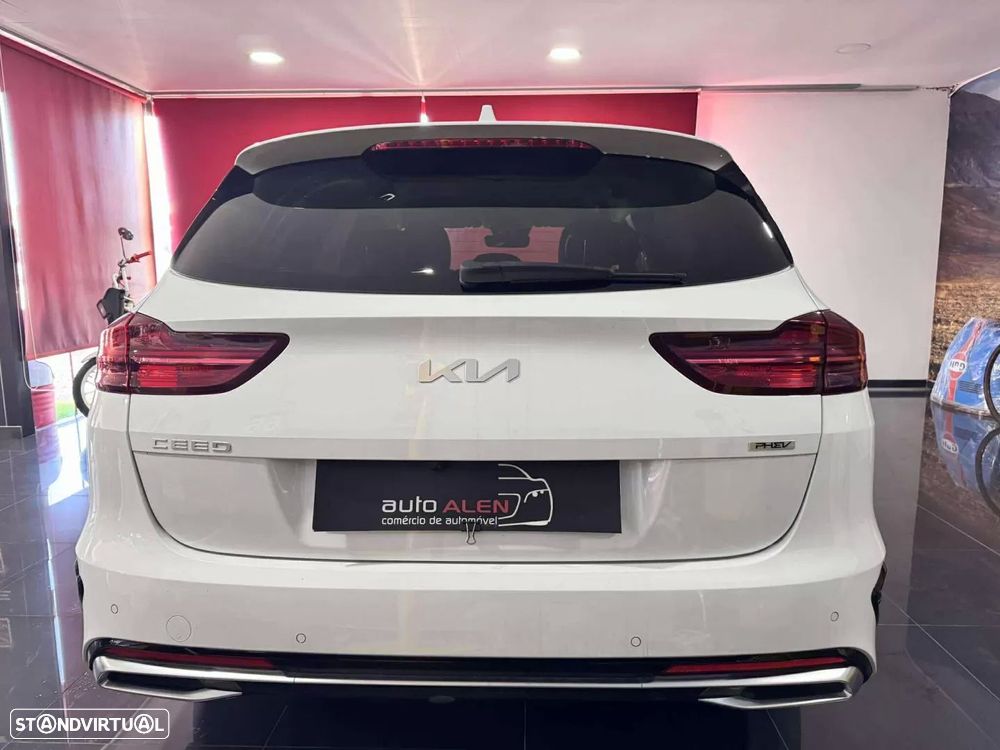 Kia Ceed SW 1.6 GDi PHEV Tech 6DCT - 7
