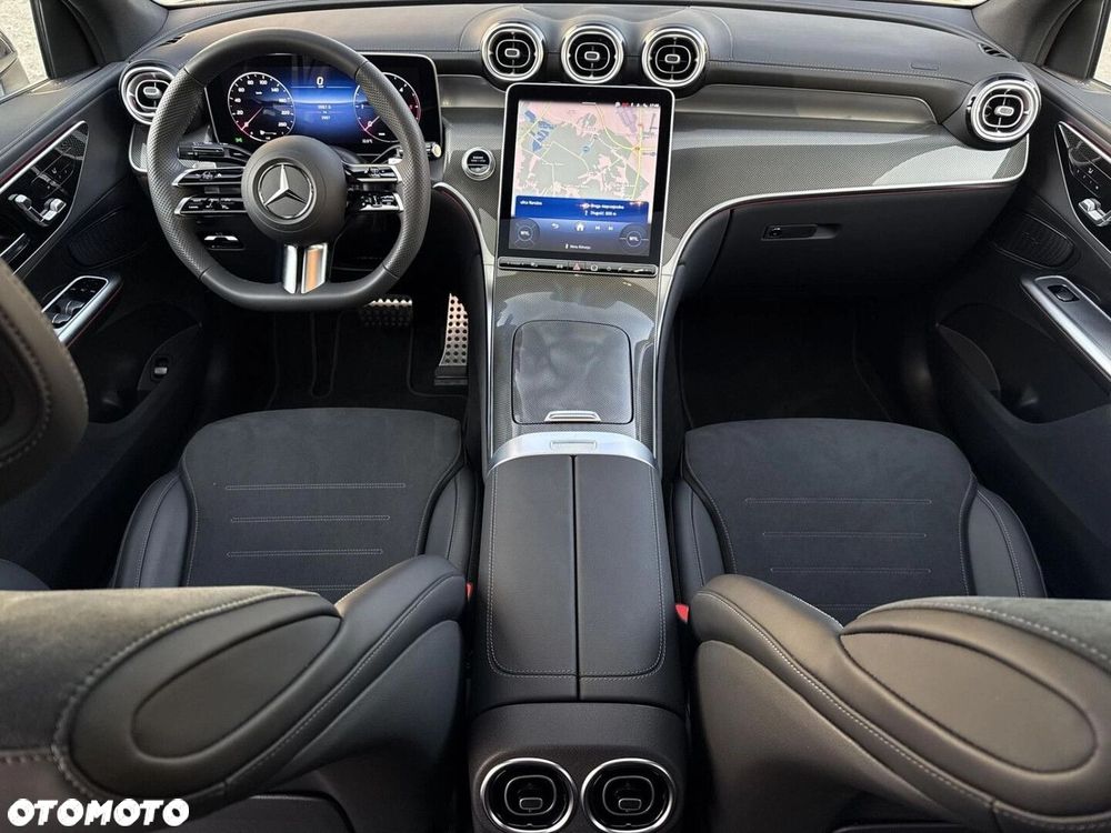 Mercedes-Benz GLC - 17