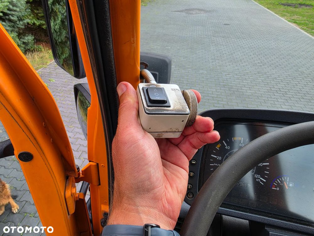 Unimog U400 - 23