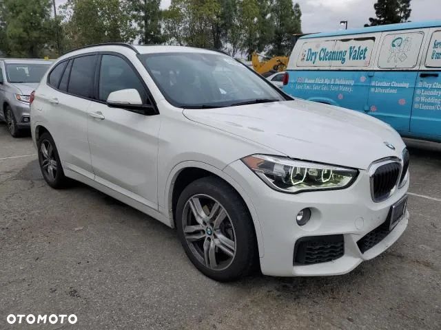 BMW X1 - 1