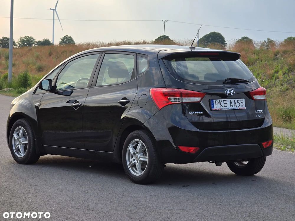 Hyundai Ix20 2017 photo 4