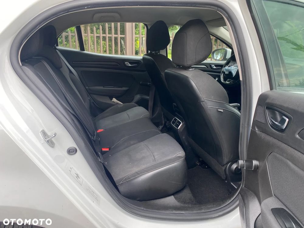 Renault Megane 1.5 Blue dCi Intens - 3