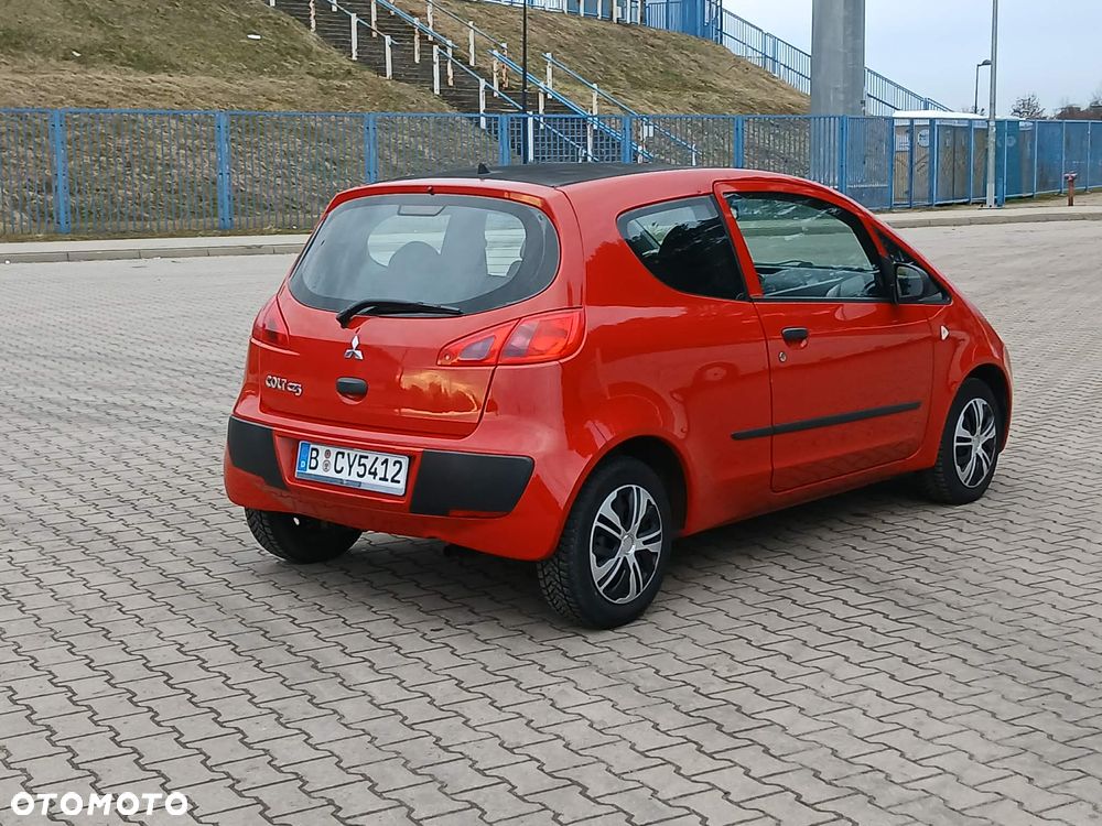 Mitsubishi Colt - 4