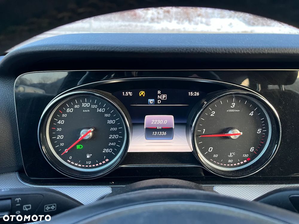 Mercedes-Benz Klasa E 200 d 9G-TRONIC - 10