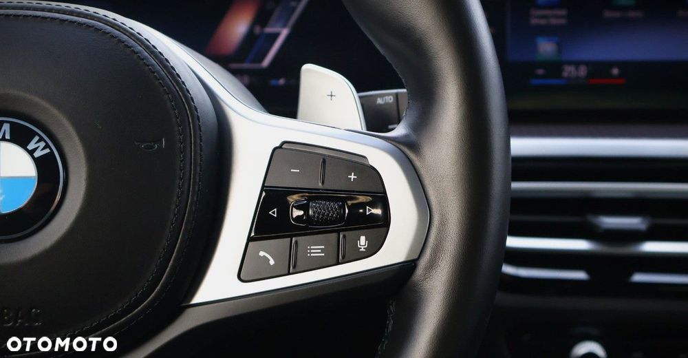 BMW Seria 3 - 26