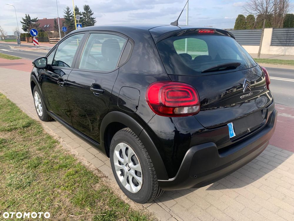 Citroën C3 ver-1-5-bluehdi-feel-pack-s-s - 2