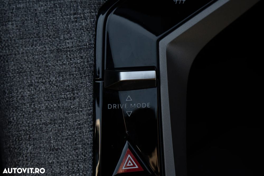 Peugeot 3008 1.2 Hybrid 145 e-DCS6 Allure - 27