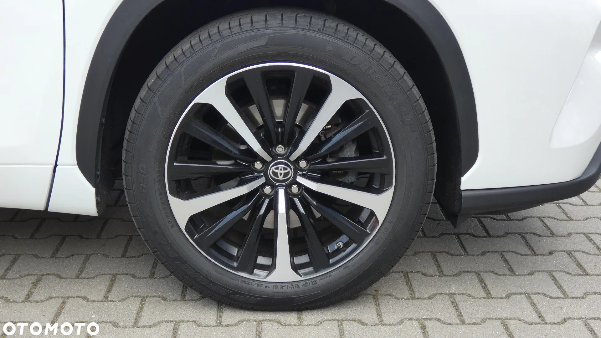 Toyota Highlander 2.5 Hybrid Executive - 7
