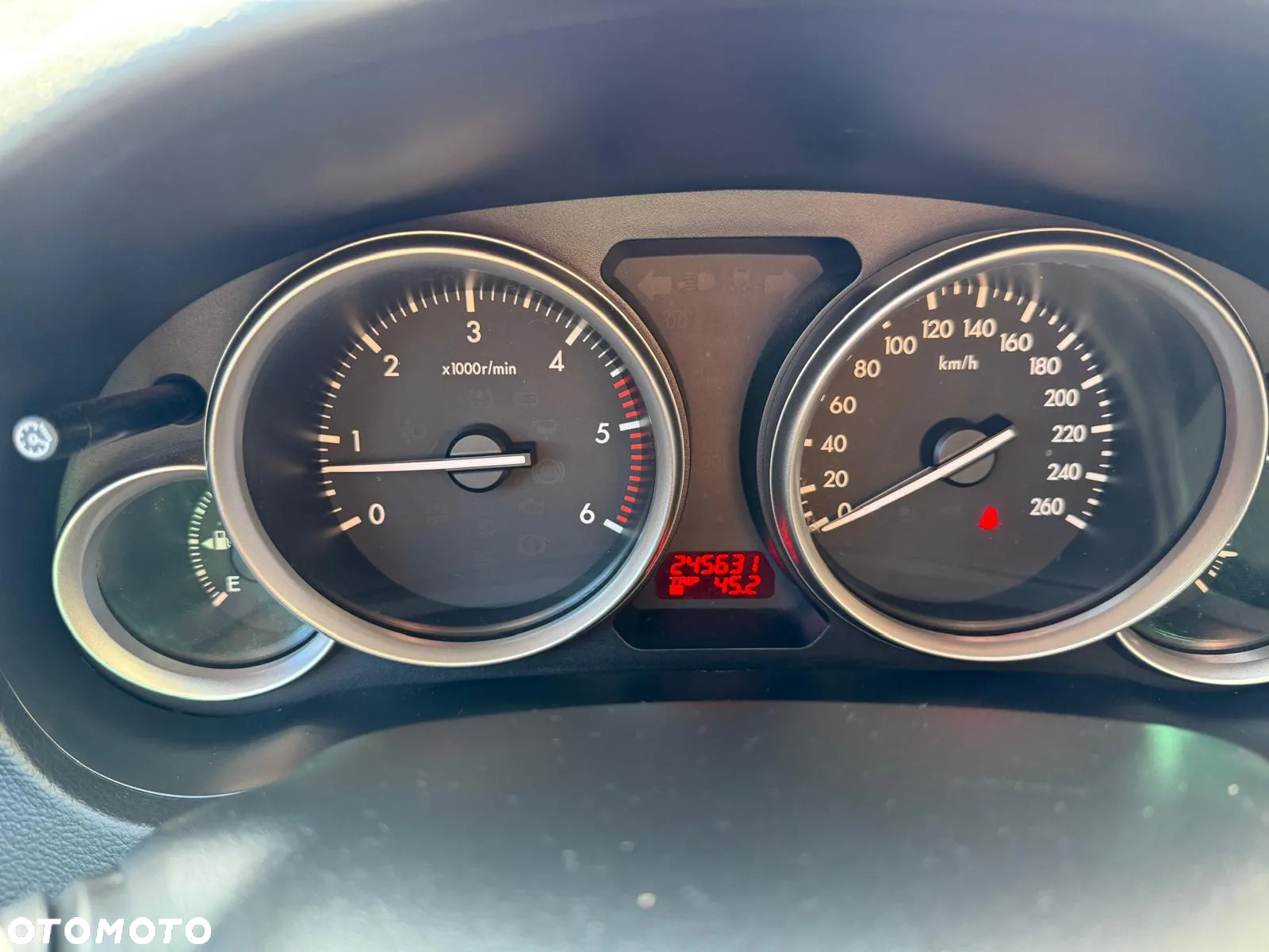 Mazda 6 2.2 CD Exclusive + - 4