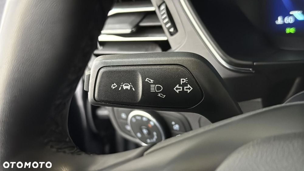 Ford Focus 1.0 EcoBoost mHEV Titanium X - 29
