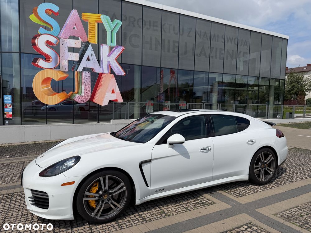 Porsche Panamera GTS - 15