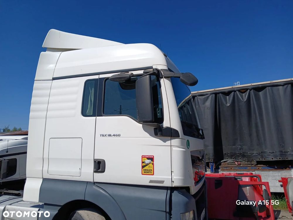 KABINA DRZWI MASKA ATRAPA ZBIORNIK ZDERZAK MAN TGX 18.460  XLX EURO6 - 3