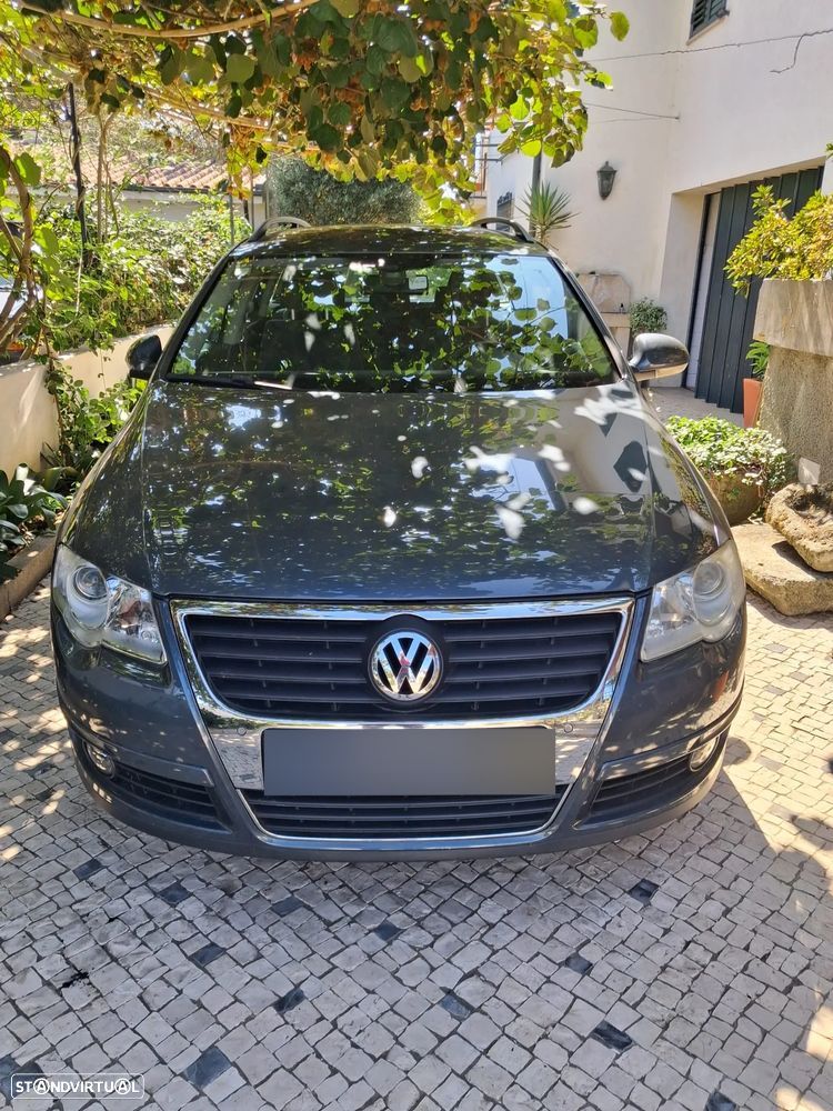 VW Passat 1.6 TDI Confortline - 1