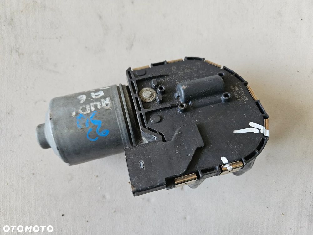 Silniczek wycieraczek Audi A6 C6 2005r Europa 4F1955119 - 2