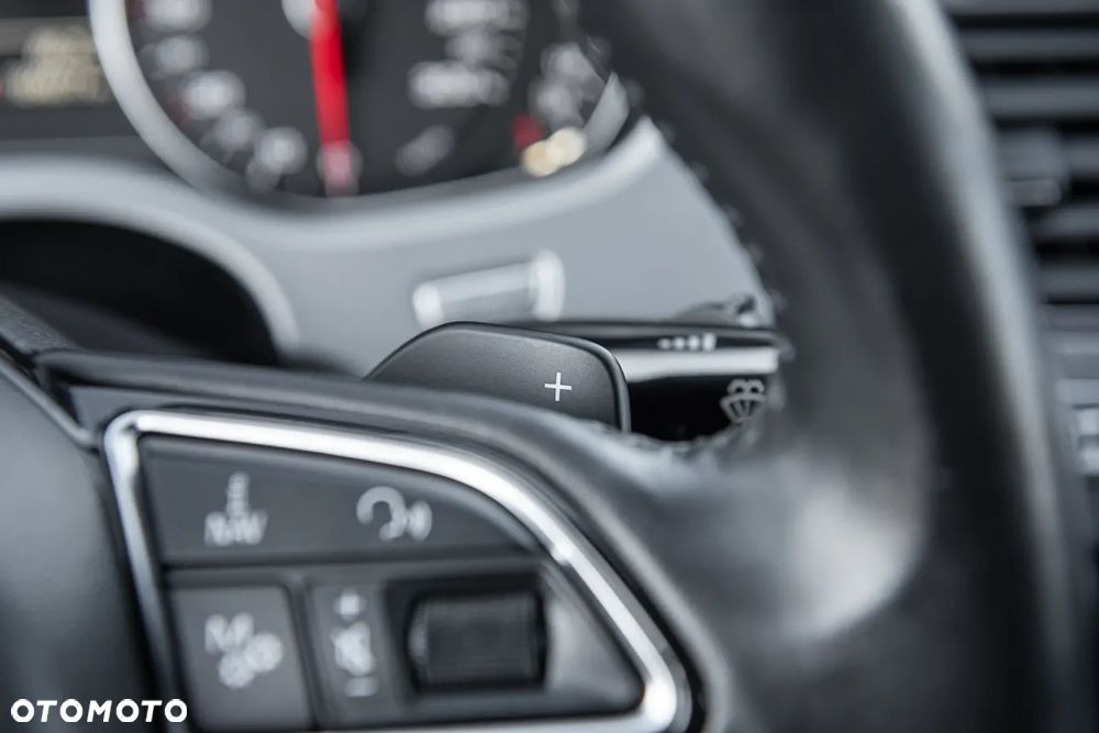 Audi A8 4.0 TFSI cylinder on demand quattro tiptronic - 17