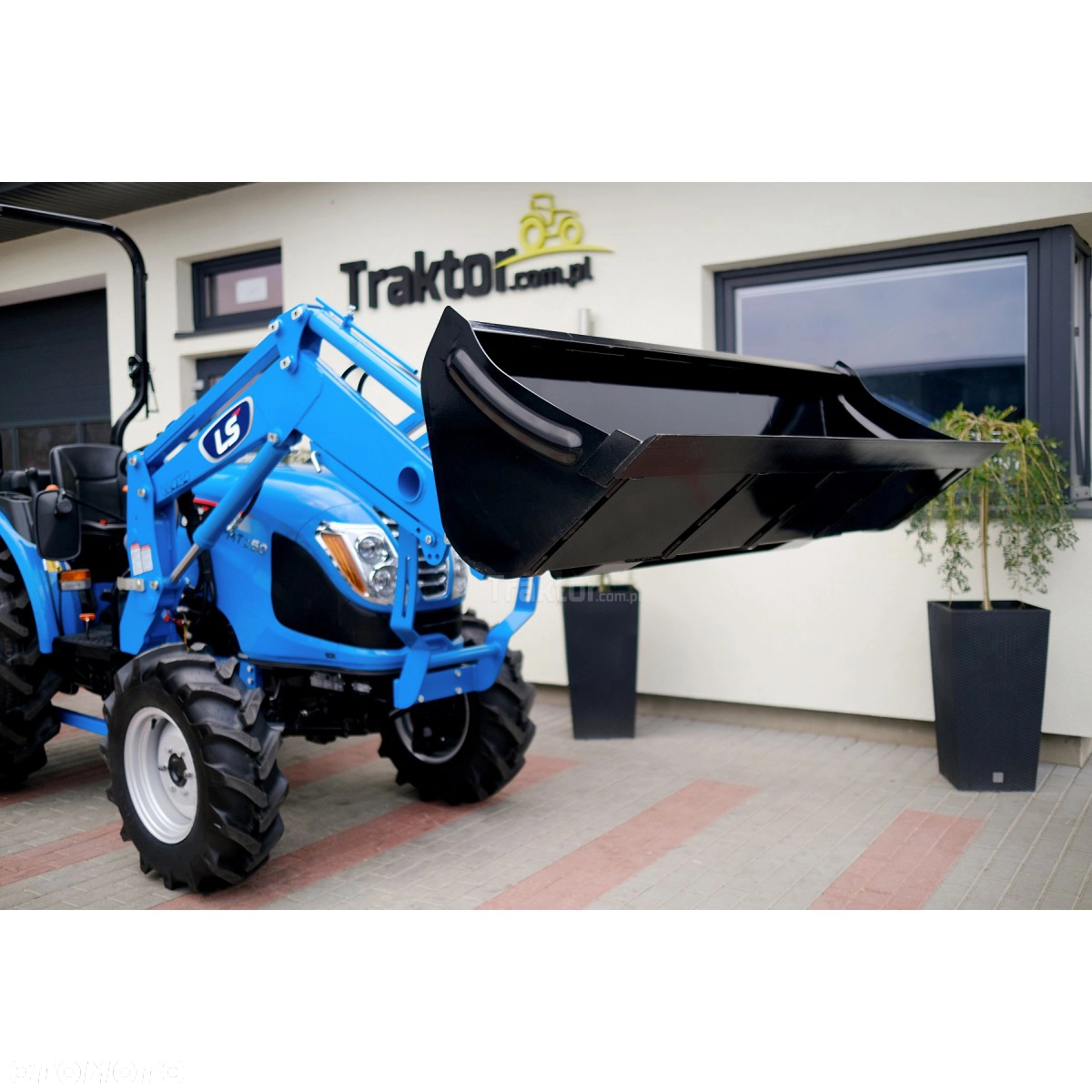 LS Traktor LS Tractor MT3.50 MEC 4x4 - 47 KM + ładowacz czołowy TUR LS LL4104 - 24