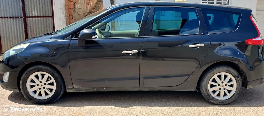 Renault Grand Scénic 1.5 dCi Dynamique S 7L - 4